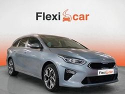Gris Usado 2021 Kia Ceed Berlina | 15.890 € (Precio justo)