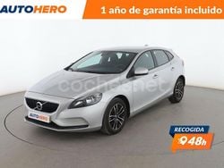 Blanco Usado 2017 Volvo V40 Momentum Familiar | 14.699 € (Precio justo)