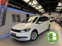 Blanco Usado 2017 VW Touran Business Monovolumen | 16.490 € (Un poco caro)