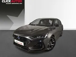 Negro Usado 2024 Ford Focus ST-Line | 20.400 € (Precio justo)