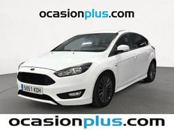 Blanco Usado 2017 Ford Focus ST-Line Utilitario | 10.150 € (Precio justo)