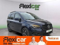 Azul Usado 2023 Mercedes 180 Berlina | 25.990 € (Precio justo)