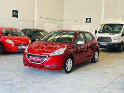 Granate Usado 2015 Peugeot 208 Utilitario | 7700 € (Precio justo)