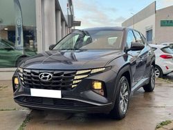 Gris Usado 2023 Hyundai Tucson SUV | 23.400 € (Un poco caro)