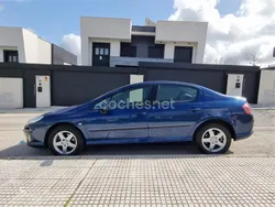 Peugeot 407