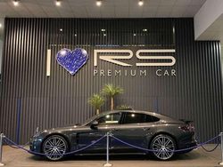 Gris / plata Usado 2018 Porsche Panamera 4 Berlina | 67.890 € (Un poco caro)