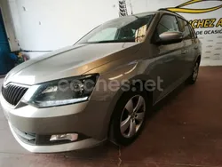 Gris / plata Usado 2016 Skoda Fabia Style Familiar | 8500 € (Caro)