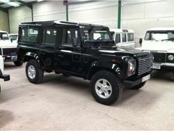 Negro Usado 2011 Land Rover Defender SUV | 39.699 €