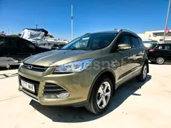 Verde Usado 2014 Ford Kuga Titanium SUV | 11.490 € (Precio justo)