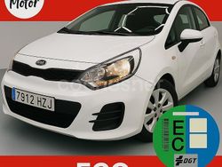 Blanco Usado 2014 Kia Rio Berlina | 6500 € (Precio justo)