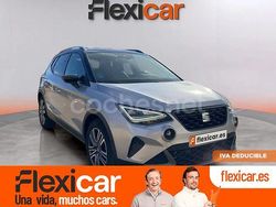 Gris / plata Usado 2024 Seat Arona FR SUV | 19.970 € (Precio justo)