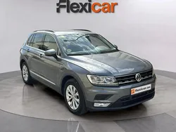 Gris Usado 2017 VW Tiguan Edition SUV | 15.490 €