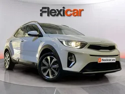 Blanco Usado 2022 Kia Stonic SUV | 13.690 € (Precio justo)