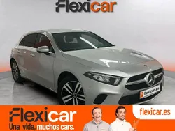 Gris / plata Usado 2022 Mercedes A250 Berlina | 29.990 € (Precio justo)