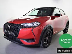 Rojo Usado 2019 DS Automobiles DS3 Crossback Performance SUV | 14.990 €