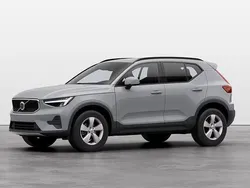 Gris Nuevo 2025 Volvo XC40 SUV | 37.300 € (Precio justo)