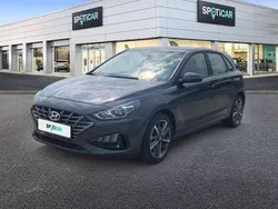 Gris Usado 2024 Hyundai i30 Utilitario | 18.990 € (Precio justo)
