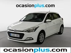 Blanco Usado 2017 Hyundai i20 Utilitario | 9082 € (Precio justo)