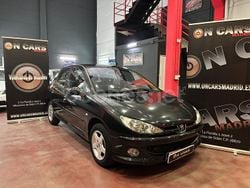 Negro Usado 2006 Peugeot 206 Berlina | 3799 € (Precio justo)
