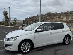 Blanco Usado 2016 Peugeot 308 Active Berlina | 10.000 € (Un poco caro)