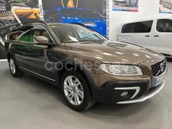 Beige Usado 2015 Volvo XC70 Momentum SUV | 12.999 €