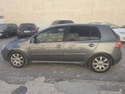 Amarillo Usado 2005 VW Golf IV Highline Berlina | 4500 € (Precio justo)