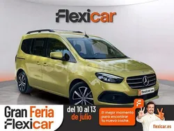 Amarillo Usado 2024 Mercedes T180 Monovolumen | 28.490 € (Buen precio)