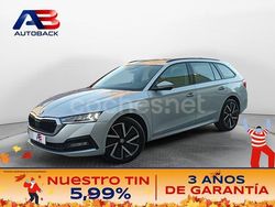 Gris Usado 2021 Skoda Octavia Familiar | 19.850 € (Buen precio)