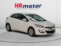 Blanco Usado 2013 Hyundai i30 Utilitario | 8340 € (Precio justo)