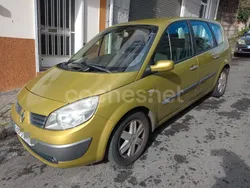 Amarillo Usado 2006 Renault Grand Scénic II Dynamique Monovolumen | 3900 € (Precio justo)