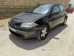 Negro Usado 2007 Renault Mégane II Expression Berlina | 2250 € (Buen precio)
