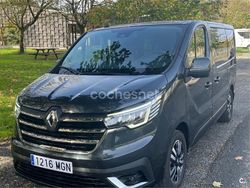 Gris / plata Usado 2023 Renault Trafic Van | 43.990 €
