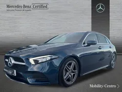 Denim blue metallic paint Usado 2022 Mercedes A180 AMG line Berlina | 28.900 € (Precio justo)