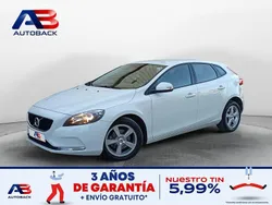Blanco Usado 2017 Volvo V40 Momentum Familiar | 13.650 € (Precio justo)