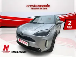 Gris / plata Usado 2024 Toyota Yaris Cross Active SUV | 25.990 € (Un poco caro)