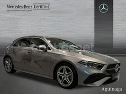 Gris / plata Usado 2023 Mercedes A200 Berlina | 33.890 € (Precio justo)