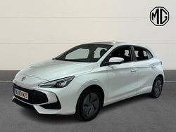 Blanco Usado 2025 MG MG3 Utilitario | 15.690 € (Precio justo)
