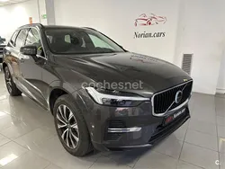 Marrón Usado 2022 Volvo XC60 Kinetic SUV | 40.999 € (Precio justo)
