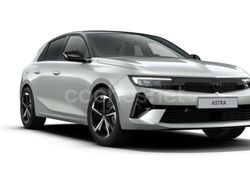 Gris / plata Nuevo 2025 Opel Astra Berlina | 28.900 €