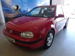 Rojo Usado 2003 VW Golf IV Conceptline Utilitario | 2380 € (Buen precio)