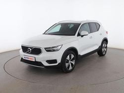 Blanco Usado 2021 Volvo XC40 Momentum SUV | 24.599 € (Precio justo)