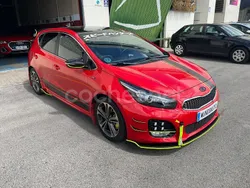 Rojo Usado 2018 Kia Ceed GT GT-Line Berlina | 10.490 €