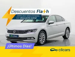 Blanco Usado 2019 VW Passat Advance Berlina | 18.390 € (Precio justo)