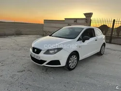 Blanco Usado 2011 Seat Ibiza SC Reference Utilitario | 1200 €