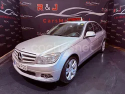 Gris / plata Usado 2007 Mercedes C200 Avantgarde Berlina | 9990 € (Buen precio)