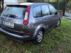 Gris / plata Usado 2005 Ford C-MAX Ghia Monovolumen | 4500 € (Precio justo)