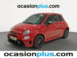 Rojo Usado 2023 Abarth 695 Utilitario | 21.810 € (Buen precio)