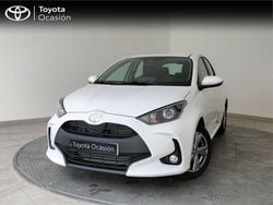 Blanco Usado 2024 Toyota Yaris Hybrid Active Monovolumen | 21.800 € (Precio justo)