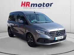 Gris Usado 2023 Mercedes 180 Style Berlina | 24.290 € (Precio justo)