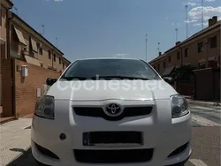 Blanco Usado 2008 Toyota Auris Luna Berlina | 4050 € (Precio justo)
